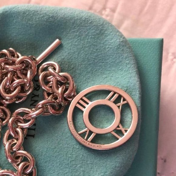 (SOLD)Tiffany & Co. Atlas Collection Link Toggle Necklace - Picture 13 of 13